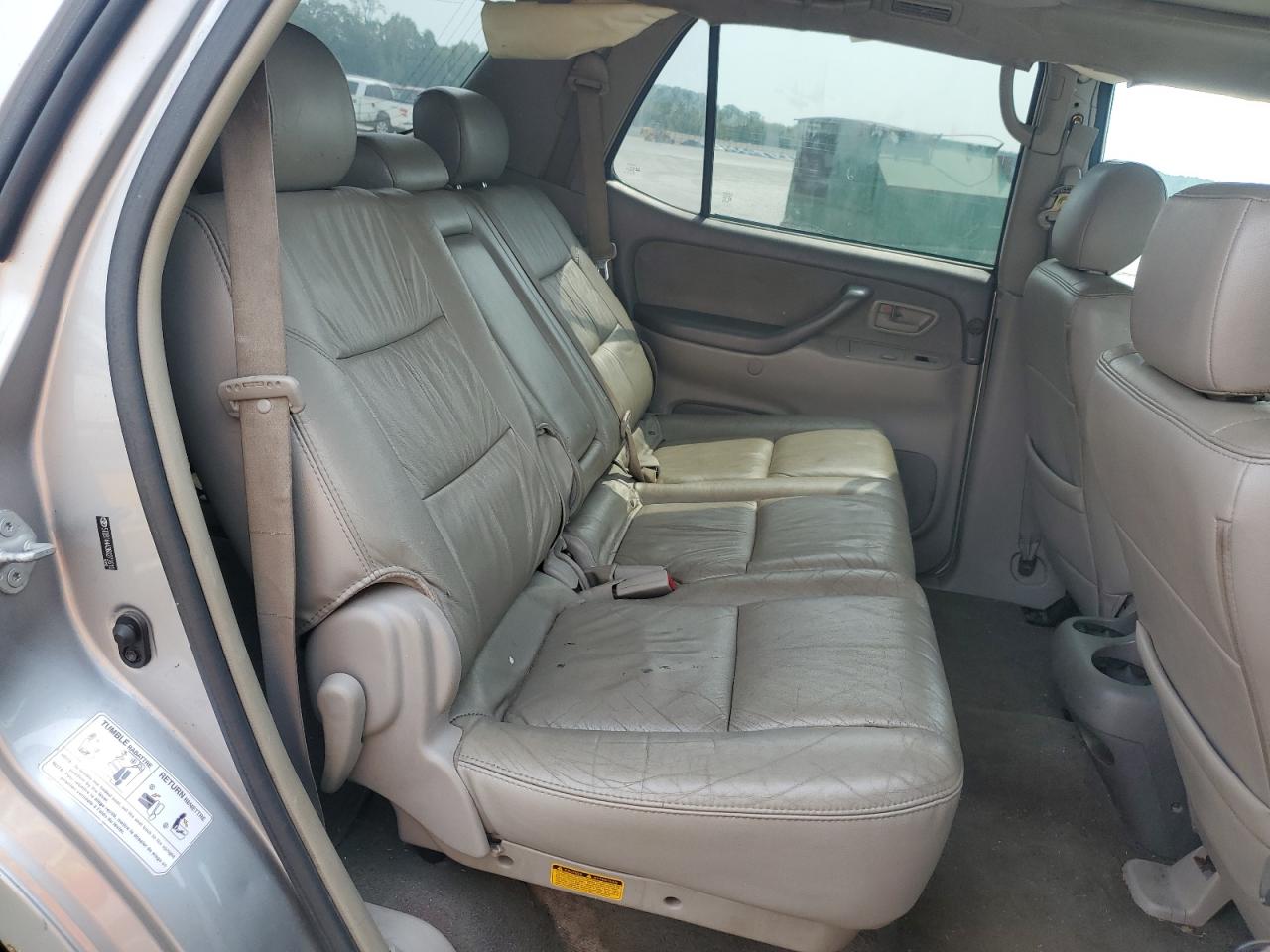 2006 Toyota Sequoia Sr5 VIN: 5TDBT44A36S272610 Lot: 71826085