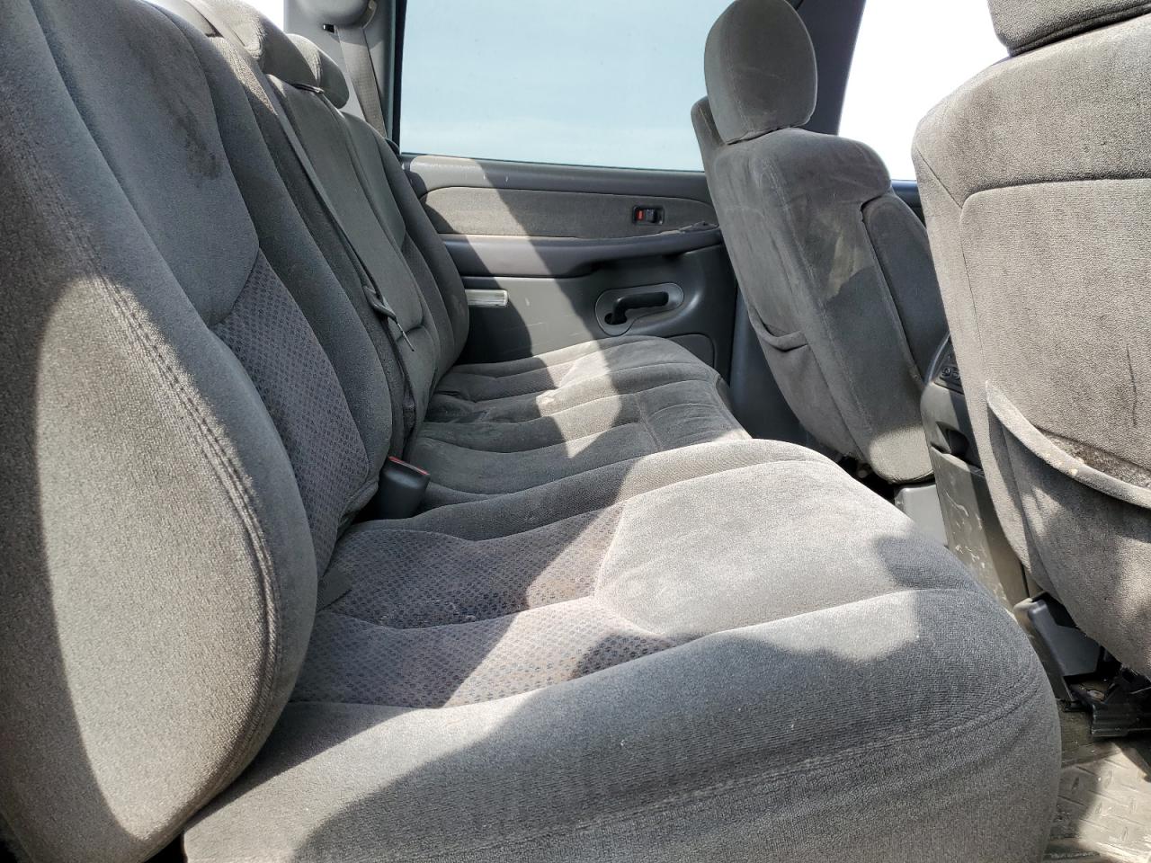 2003 Chevrolet Silverado K1500 Heavy Duty VIN: 1GCGK13U93F209641 Lot: 81863735