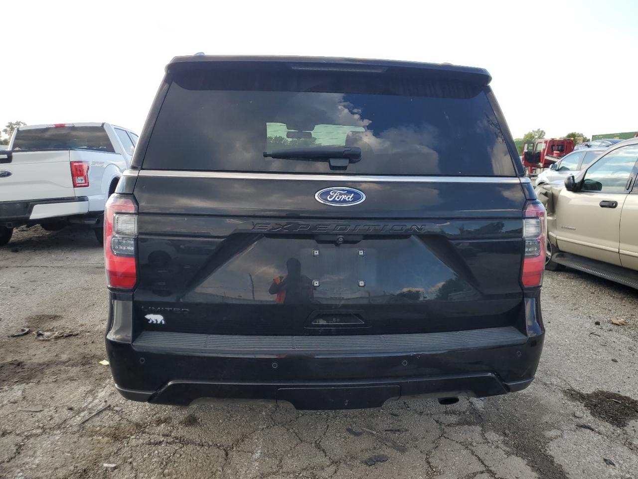 2020 Ford Expedition Limited VIN: 1FMJU2ATXLEA66068 Lot: 81786075
