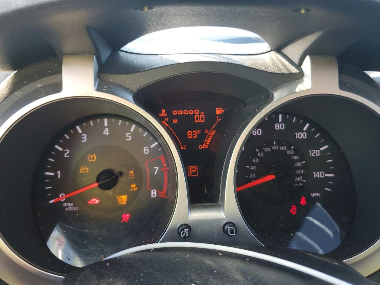2014 Nissan Juke S VIN: JN8AF5MR8ET450465 Lot: 81863965