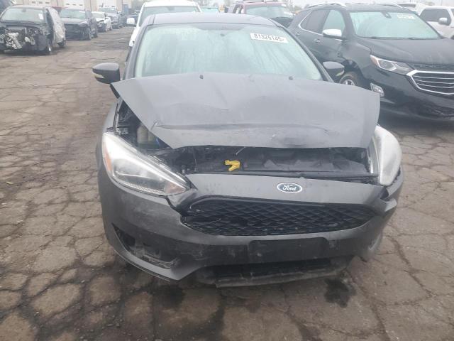  FORD FOCUS 2017 Серый