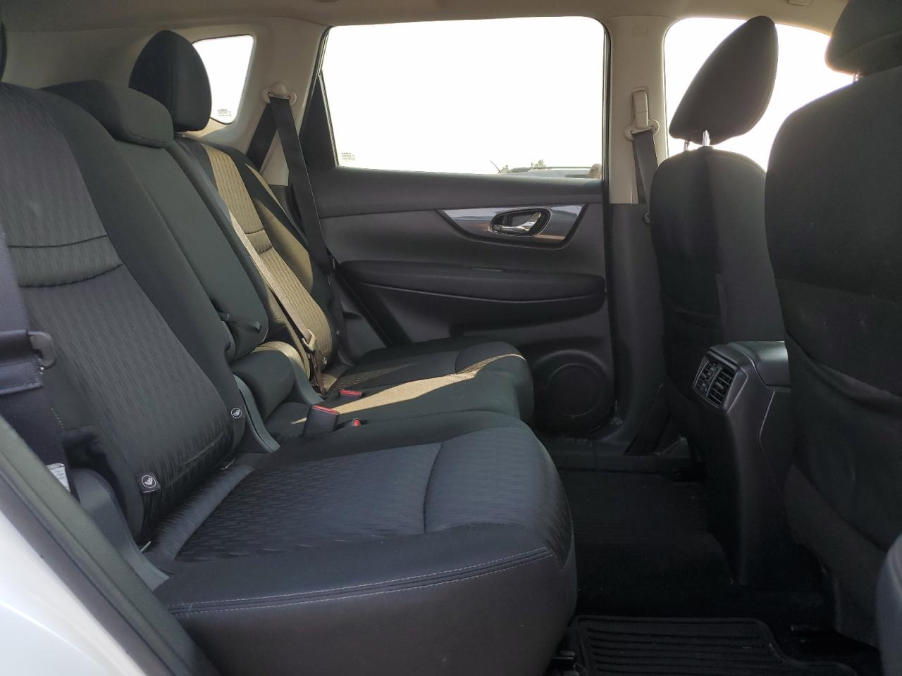 2019 Nissan Rogue S VIN: KNMAT2MVXKP548529 Lot: 71206765