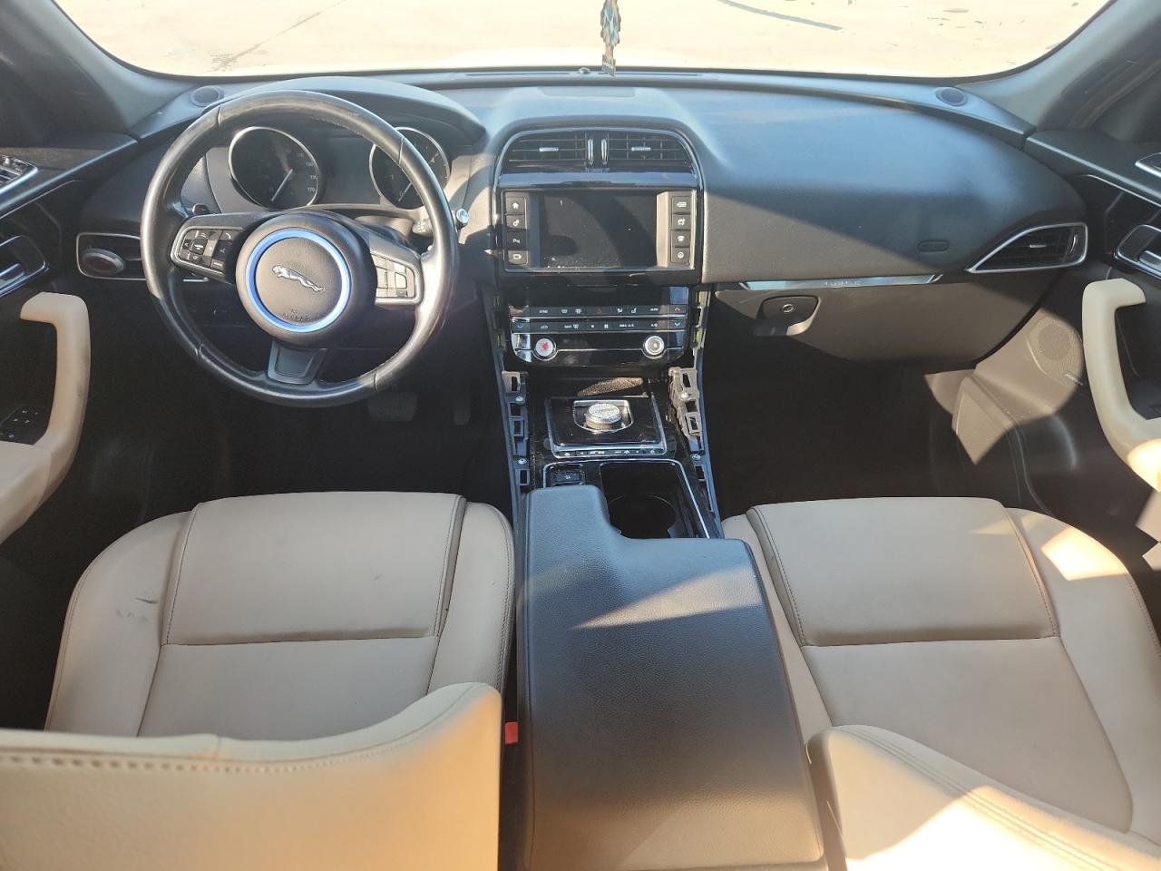 2018 Jaguar F-Pace Premium VIN: SADCJ2FNXJA297870 Lot: 84382135