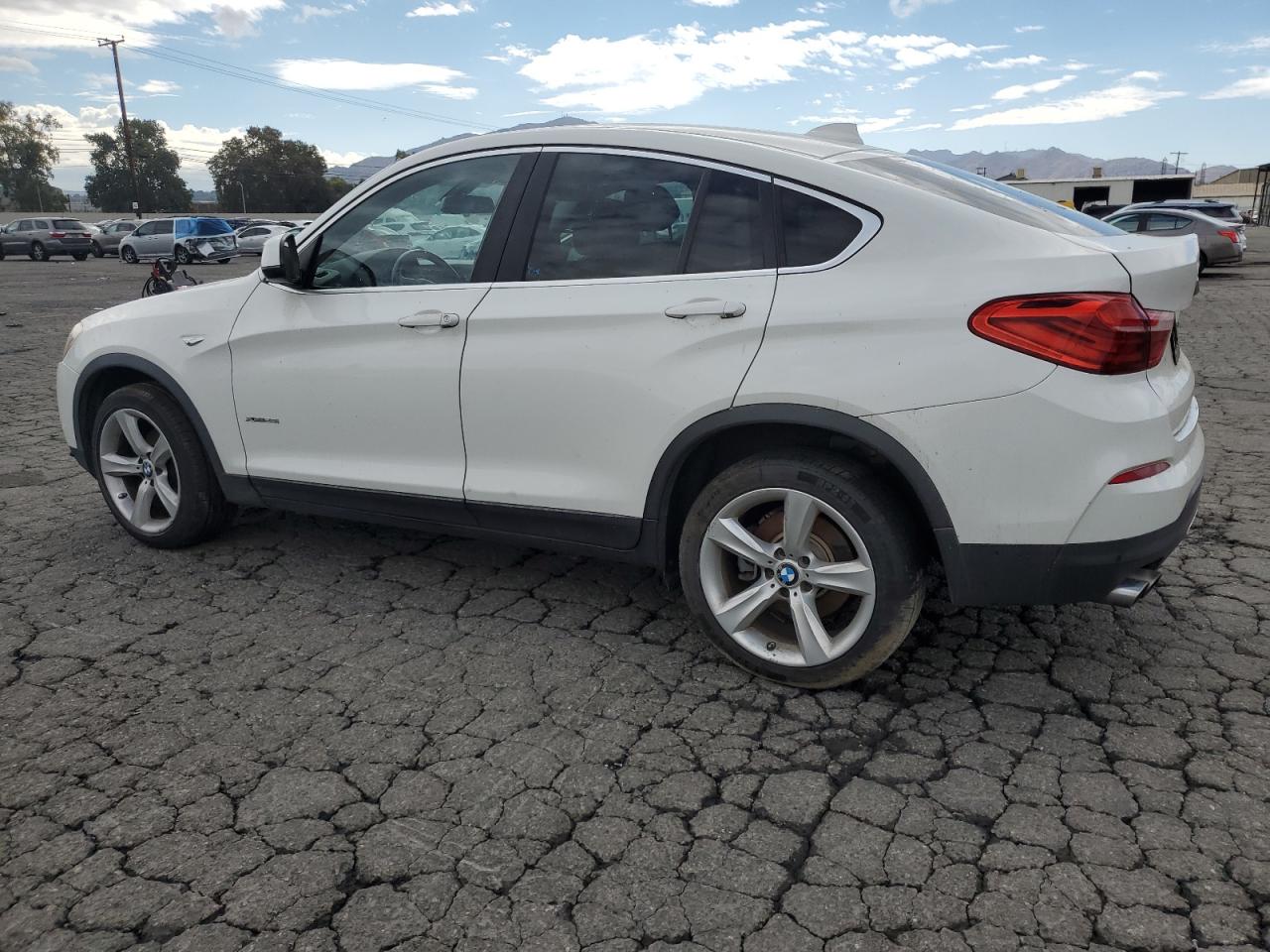 2016 BMW X4 xDrive28I 5UXXW3C52G0M90486 photo #3