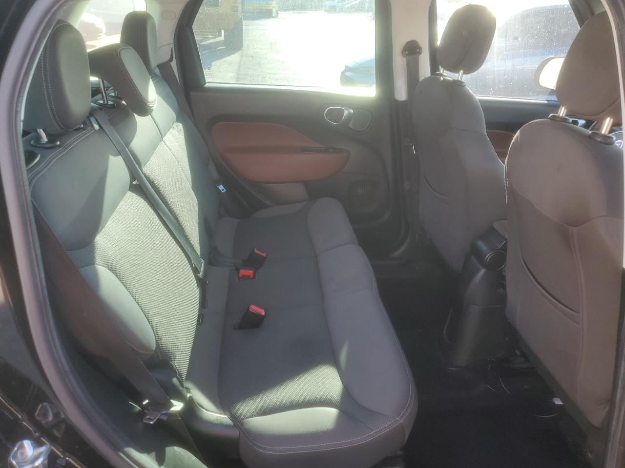 2014 Fiat 500L Trekking VIN: ZFBCFADH0EZ018084 Lot: 81643285