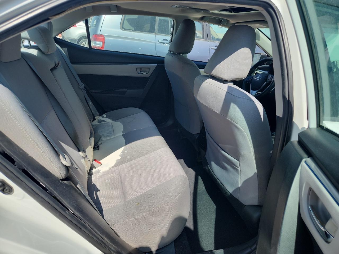 2015 Toyota Corolla L VIN: 2T1BURHE2FC393368 Lot: 81201965