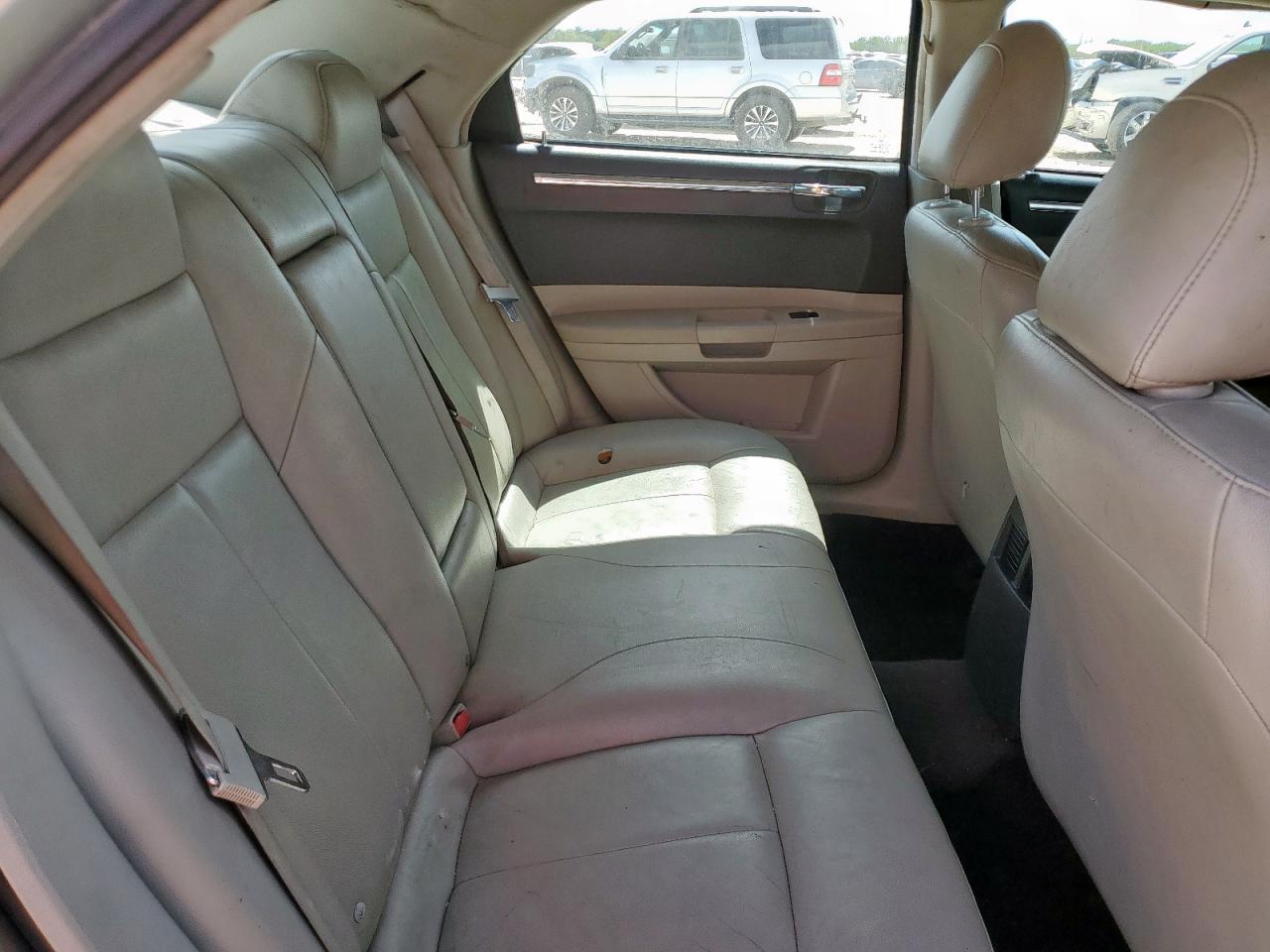 2005 Chrysler 300 Touring VIN: 2C3JA53G55H144349 Lot: 81200985