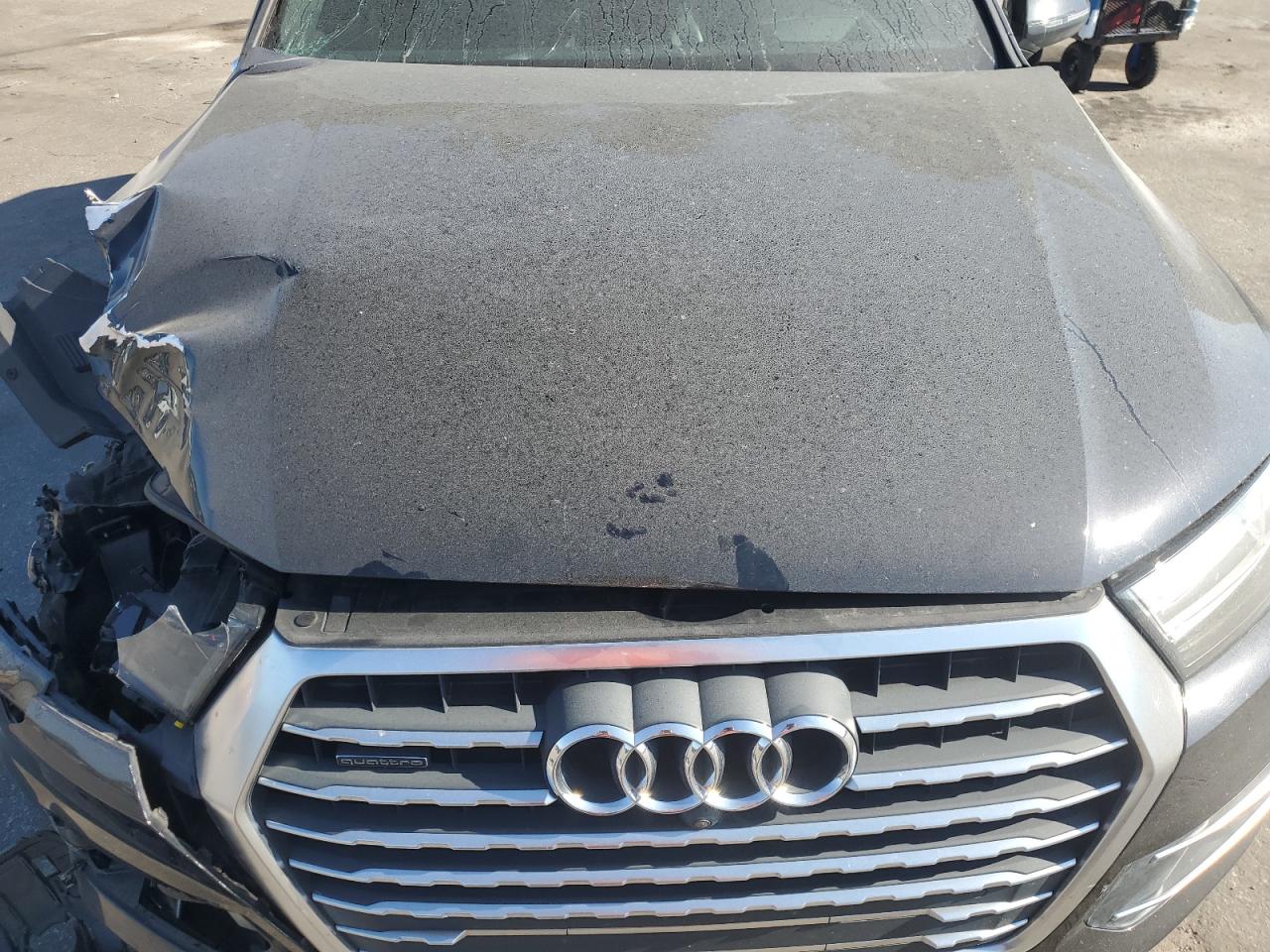 2017 Audi Q7 Prestige VIN: WA1VABF78HD052817 Lot: 71322005
