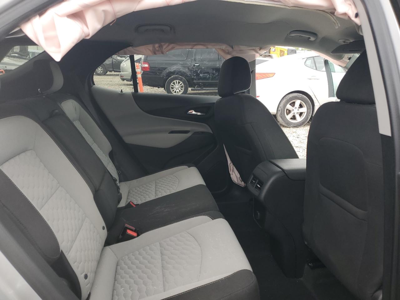 2018 Chevrolet Equinox Lt VIN: 2GNAXJEV3J6113273 Lot: 81633455