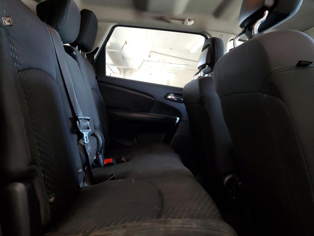 2018 Dodge Journey Se VIN: 3C4PDCAB8JT524974 Lot: 71218875