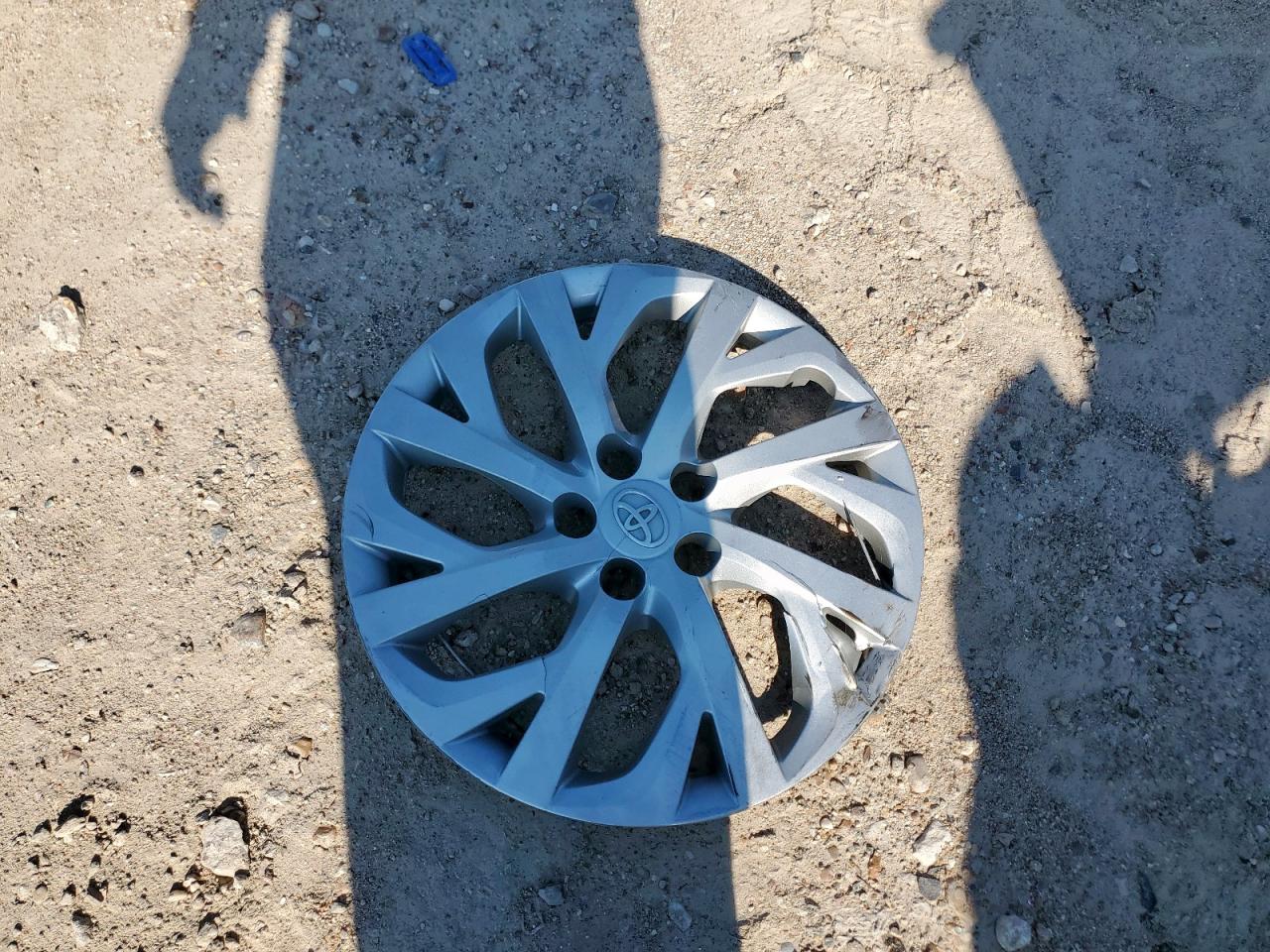 2019 Toyota Corolla L VIN: 5YFBURHE1KP942052 Lot: 72057705