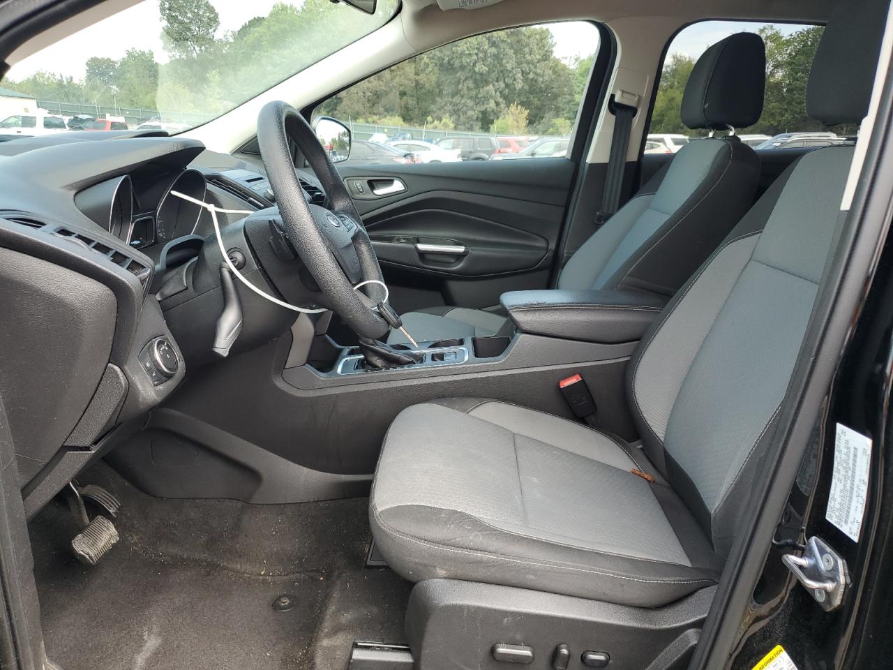 2017 Ford Escape Se VIN: 1FMCU0GD3HUD50443 Lot: 81744565