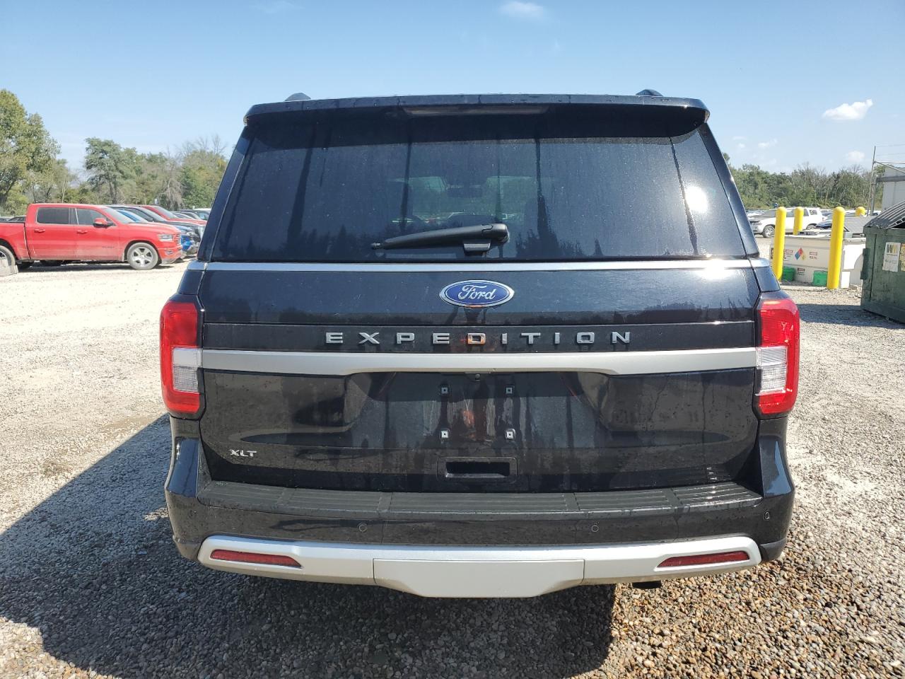 2024 Ford Expedition Xlt VIN: 1FMJU1J81REA51196 Lot: 84546045