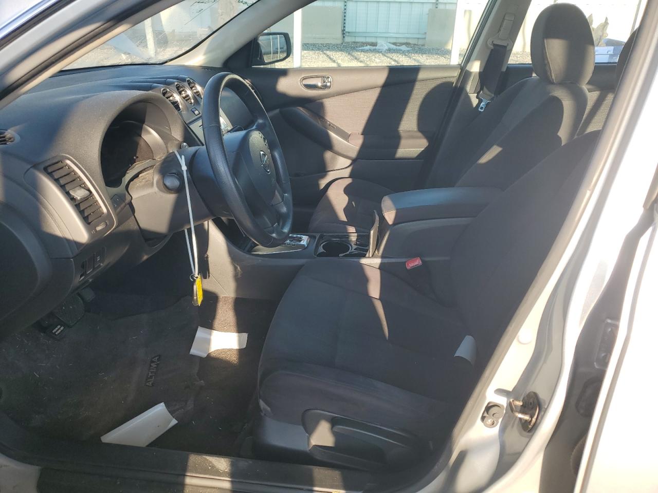 2010 Nissan Altima Base VIN: 1N4AL2AP8AN411028 Lot: 81385065