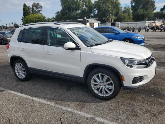 Parquets VOLKSWAGEN TIGUAN 2012 Biały
