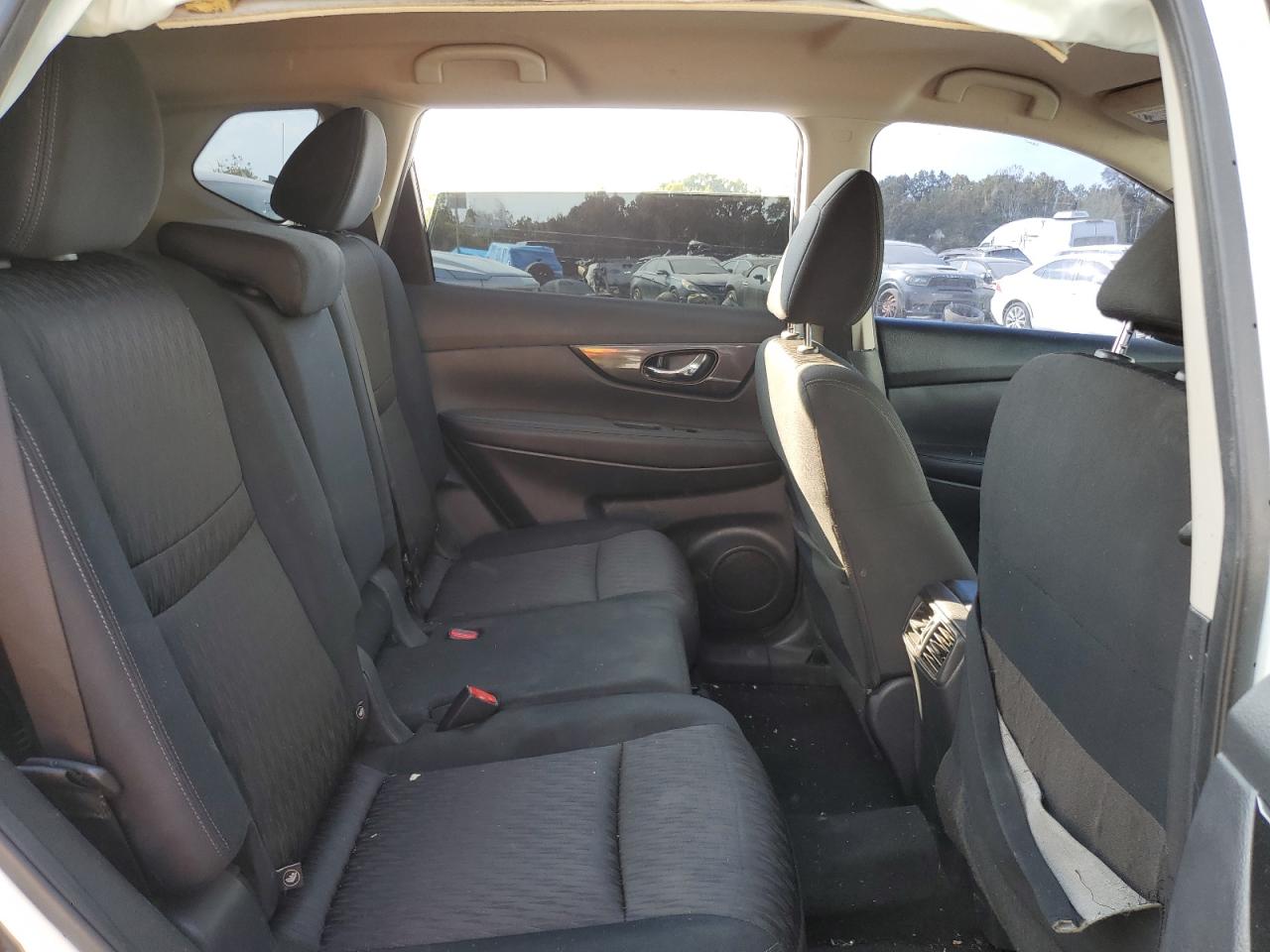 2018 Nissan Rogue S VIN: KNMAT2MV1JP525719 Lot: 71753405