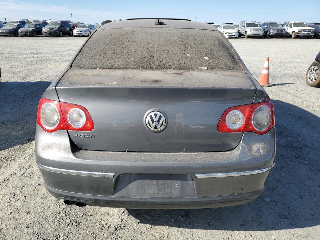 2006 Volkswagen Passat 2.0T VIN: WVWAK73CX6P056881 Lot: 72024755