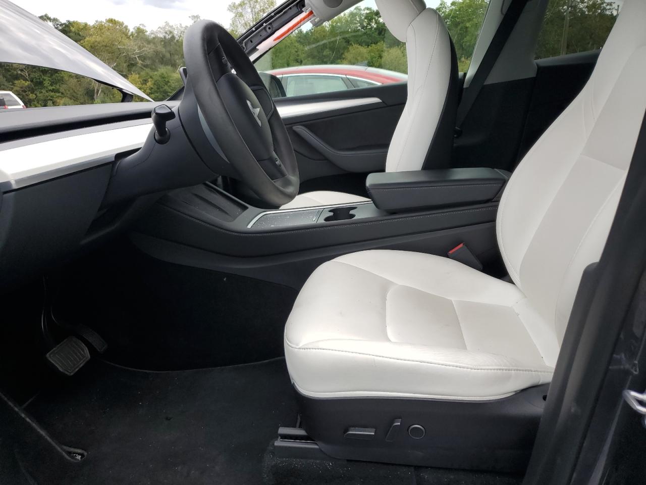 2023 Tesla Model Y VIN: 7SAYGDEE5PF625521 Lot: 83923455