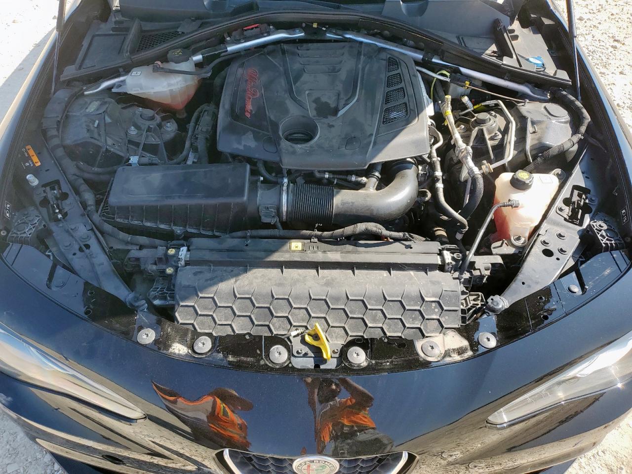 2018 Alfa Romeo Giulia Ti VIN: ZARFAECN3J7576417 Lot: 71709595