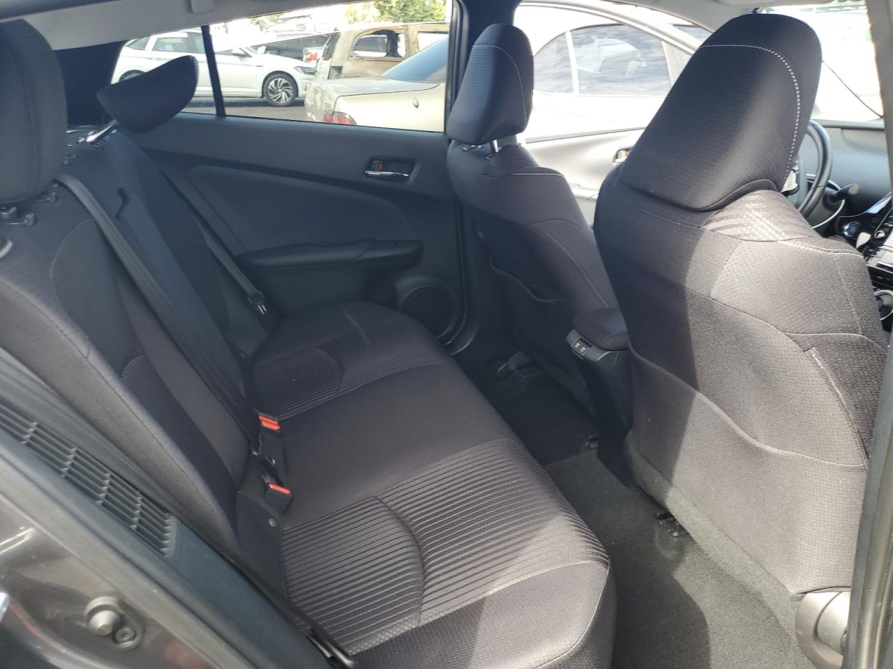 2022 Toyota Prius Prime Le VIN: JTDKAMFP7N3198972 Lot: 81778735