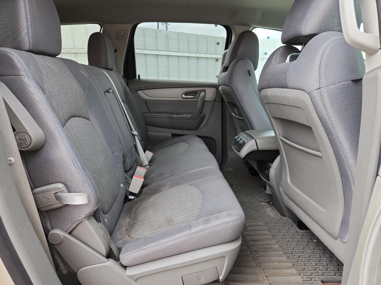 2015 Chevrolet Traverse Lt VIN: 1GNKVGKD5FJ307452 Lot: 81319055