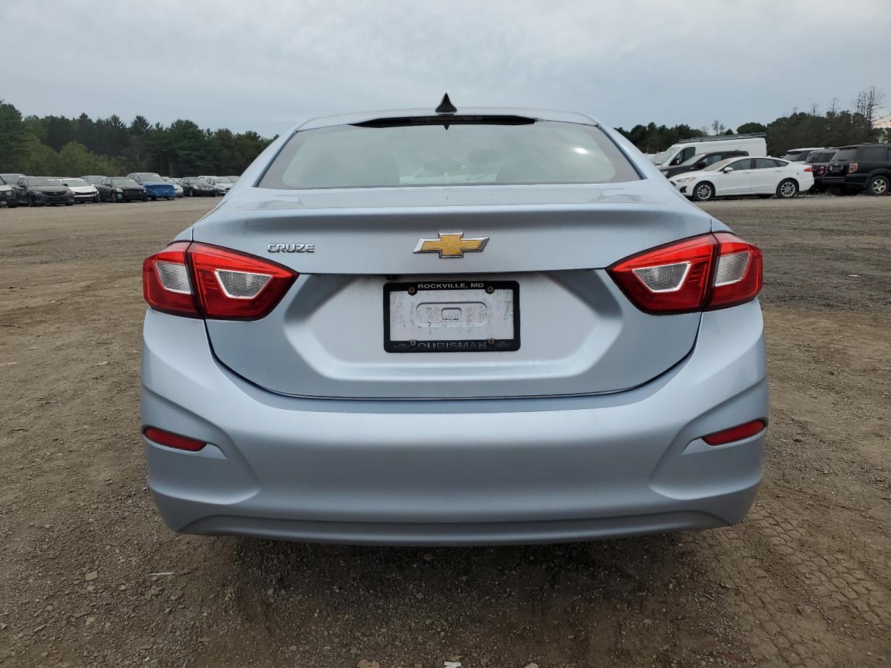 2018 Chevrolet Cruze Ls VIN: 1G1BC5SM1J7123174 Lot: 83762085