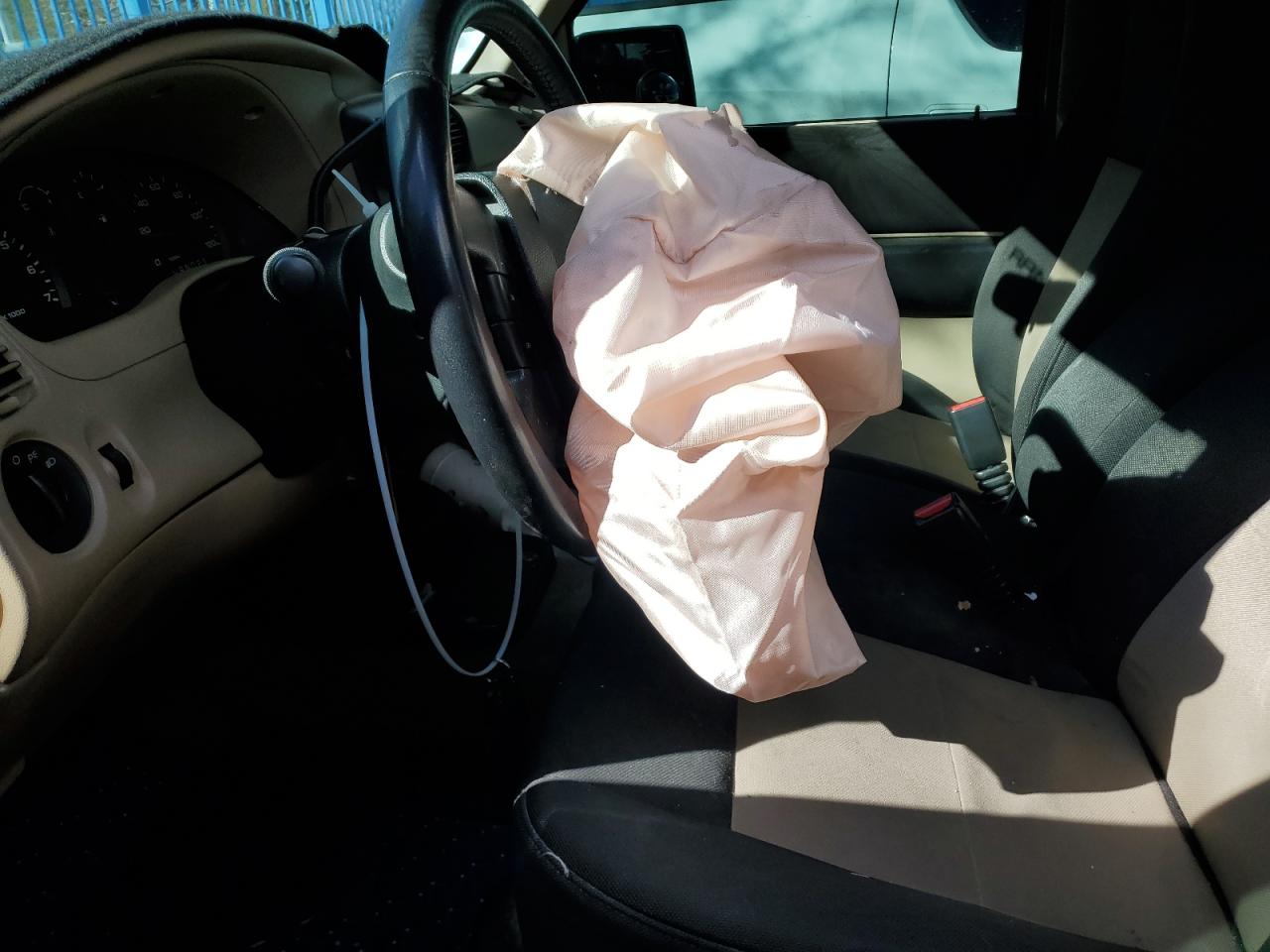 2007 Ford Ranger Super Cab VIN: 1FTYR44U27PA63843 Lot: 84833005