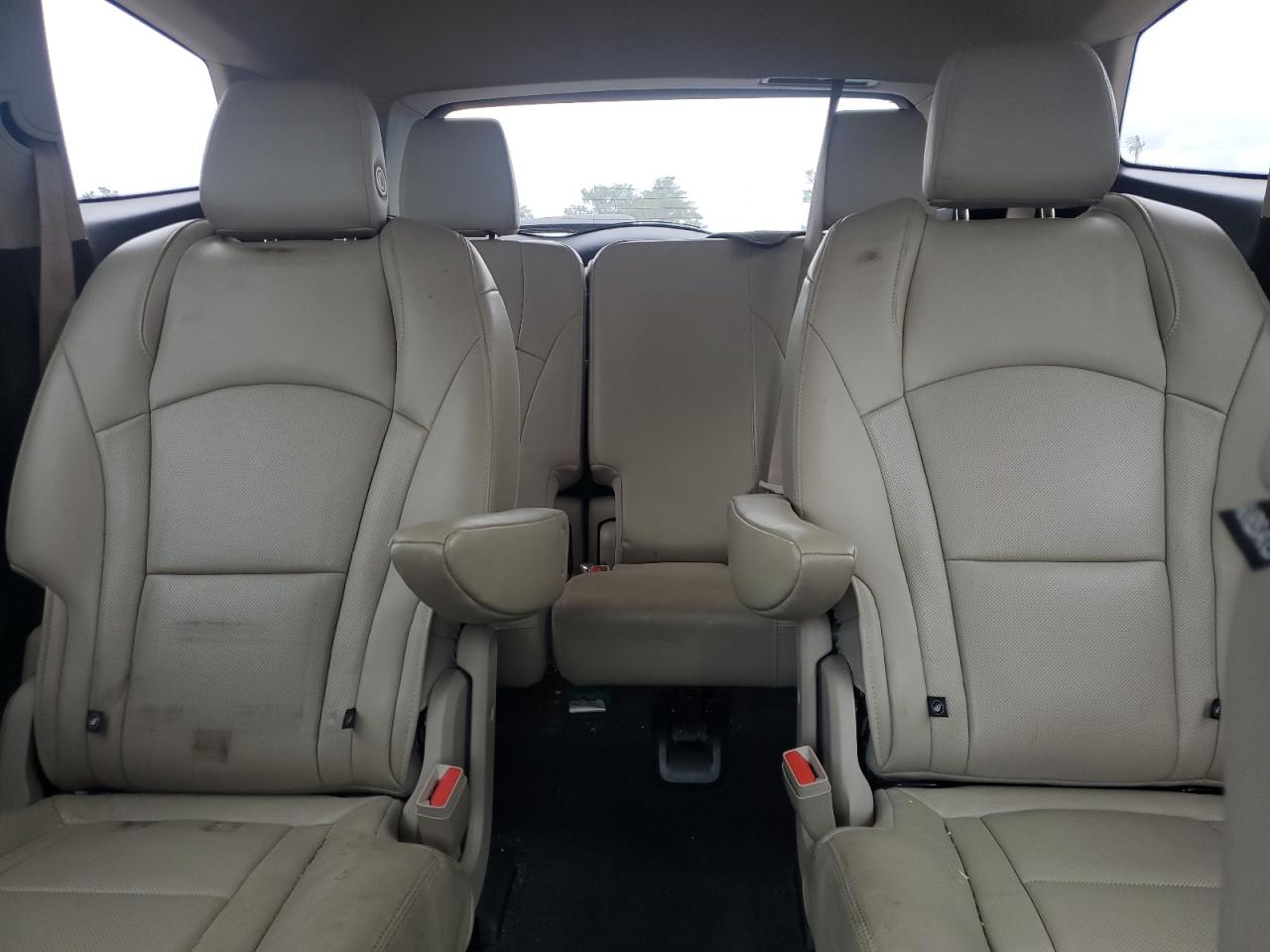 2018 Buick Enclave Essence VIN: 5GAERBKW9JJ246096 Lot: 84373985