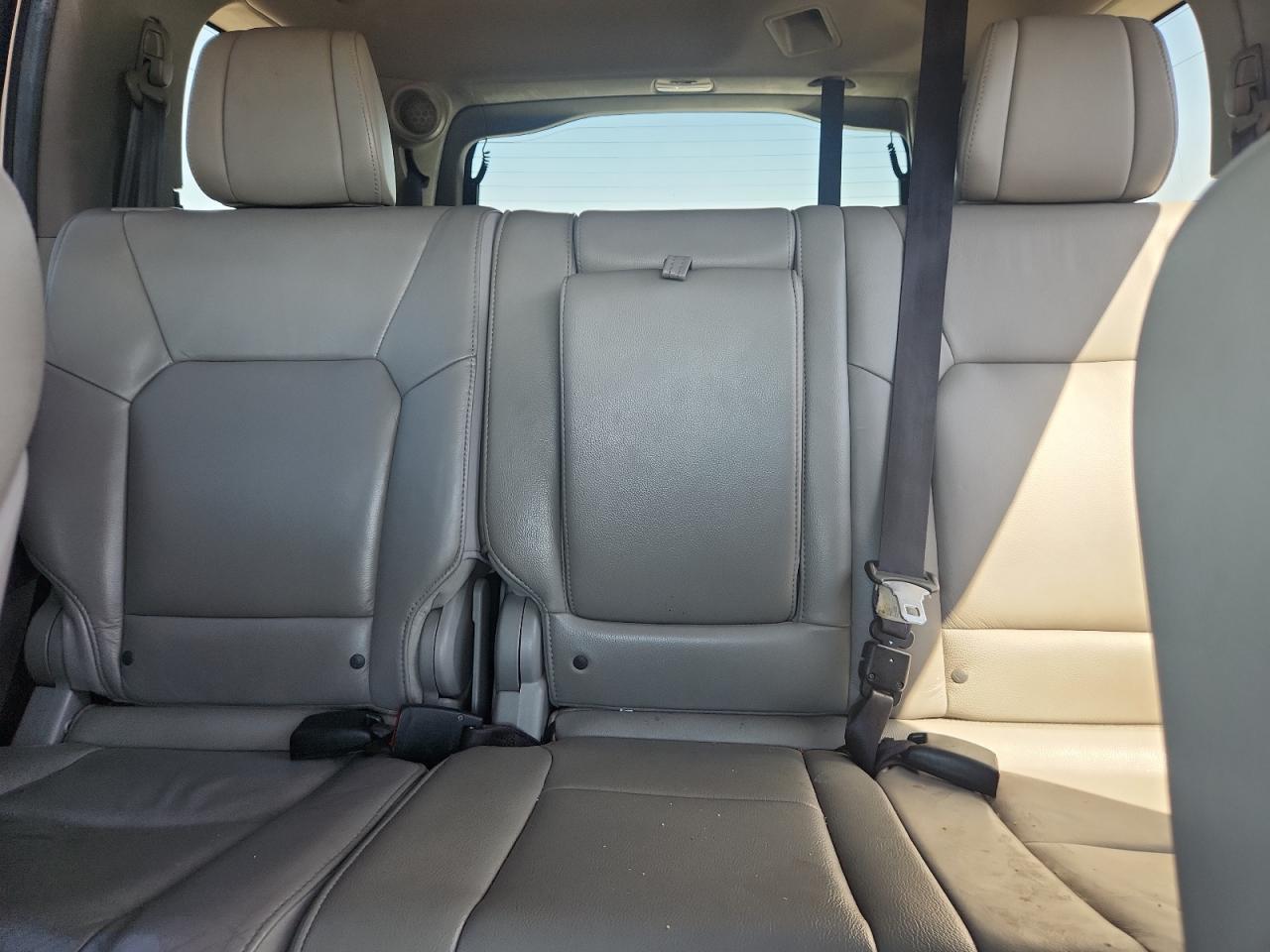 2012 Honda Pilot Touring VIN: 5FNYF3H98CB019682 Lot: 71929055