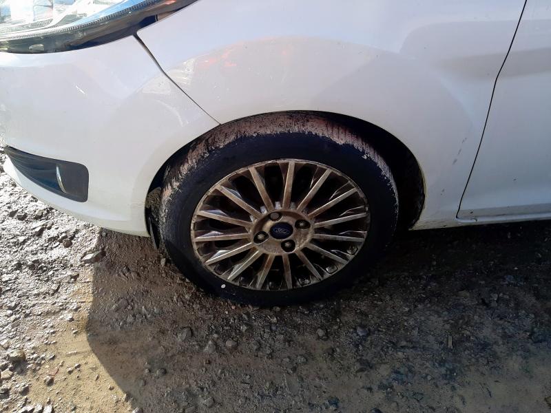 2013 FORD FIESTA TITANIUM
