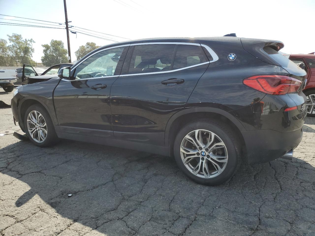 Фото: WBXYJ3C39JEJ75393