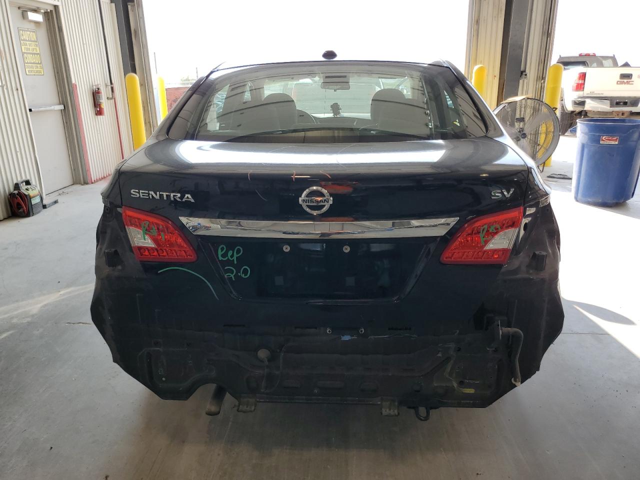 2015 Nissan Sentra S VIN: 3N1AB7APXFL642873 Lot: 71175275