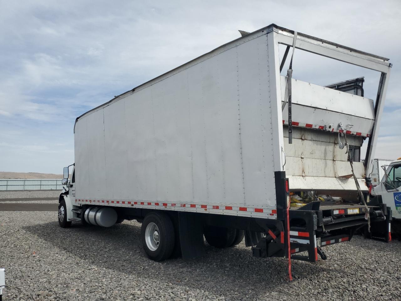 2012 Freightliner M2 1FVACWDT6CDBF9172 photo #4