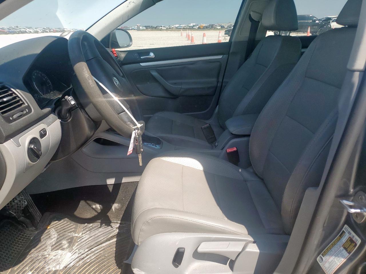 2007 Volkswagen Jetta Wolfsburg VIN: 3VWEF71K17M185094 Lot: 69430695