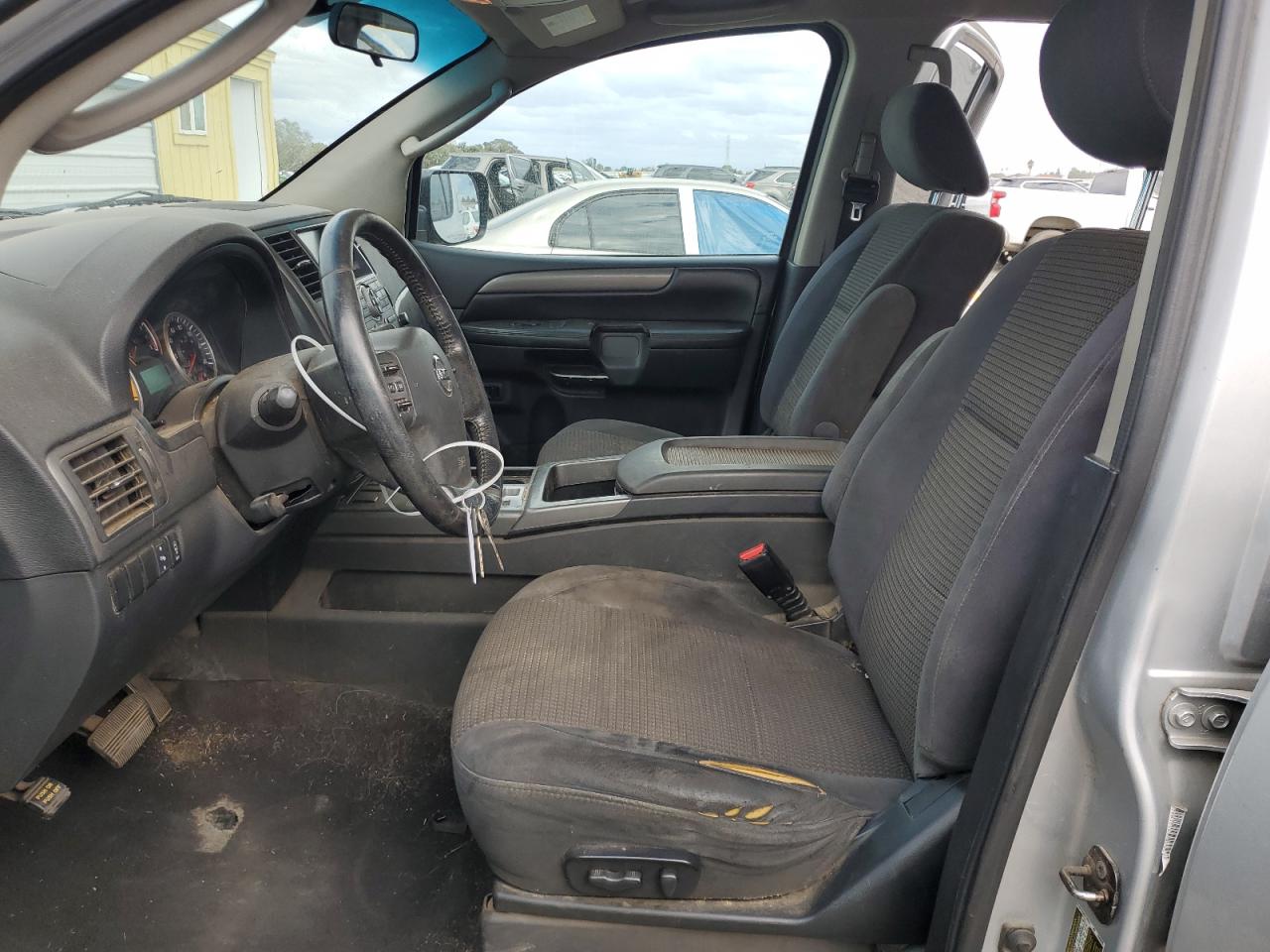 2011 Nissan Armada Sv VIN: 5N1AA0NC0BN608820 Lot: 84603305