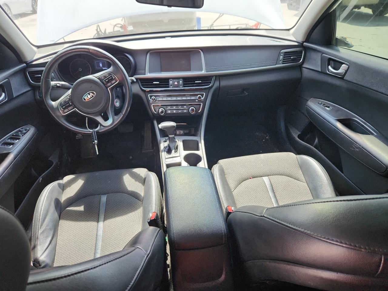 2018 Kia Optima Lx VIN: 5XXGT4L35JG240695 Lot: 72044065