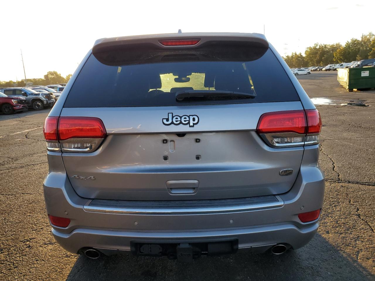 2017 Jeep Grand Cherokee Overland VIN: 1C4RJFCGXHC756588 Lot: 84282675