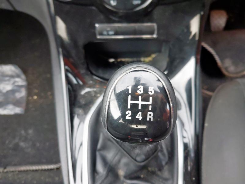 2013 FORD FIESTA TITANIUM 