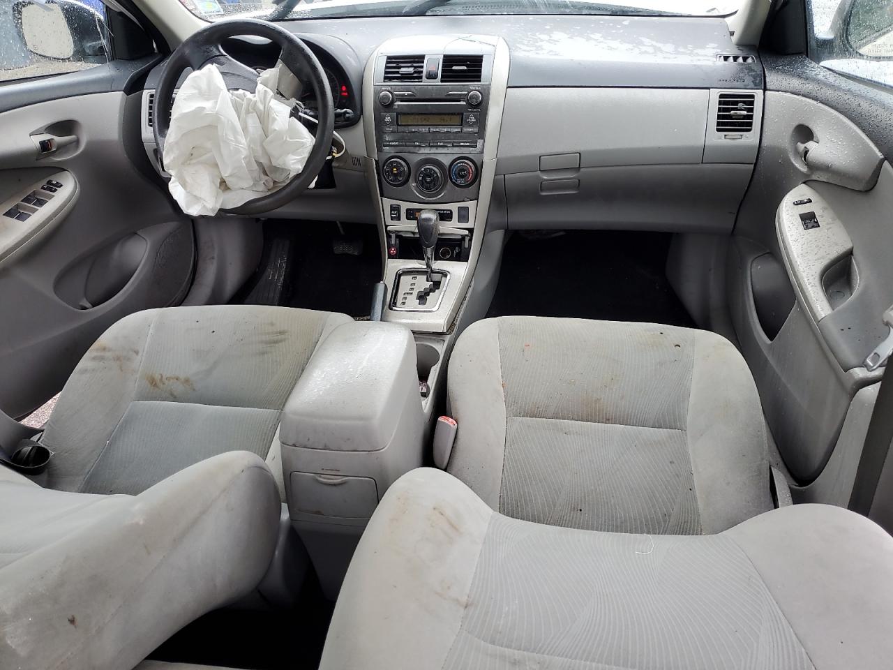 2011 Toyota Corolla Base VIN: 2T1BU4EEXBC708807 Lot: 84009705