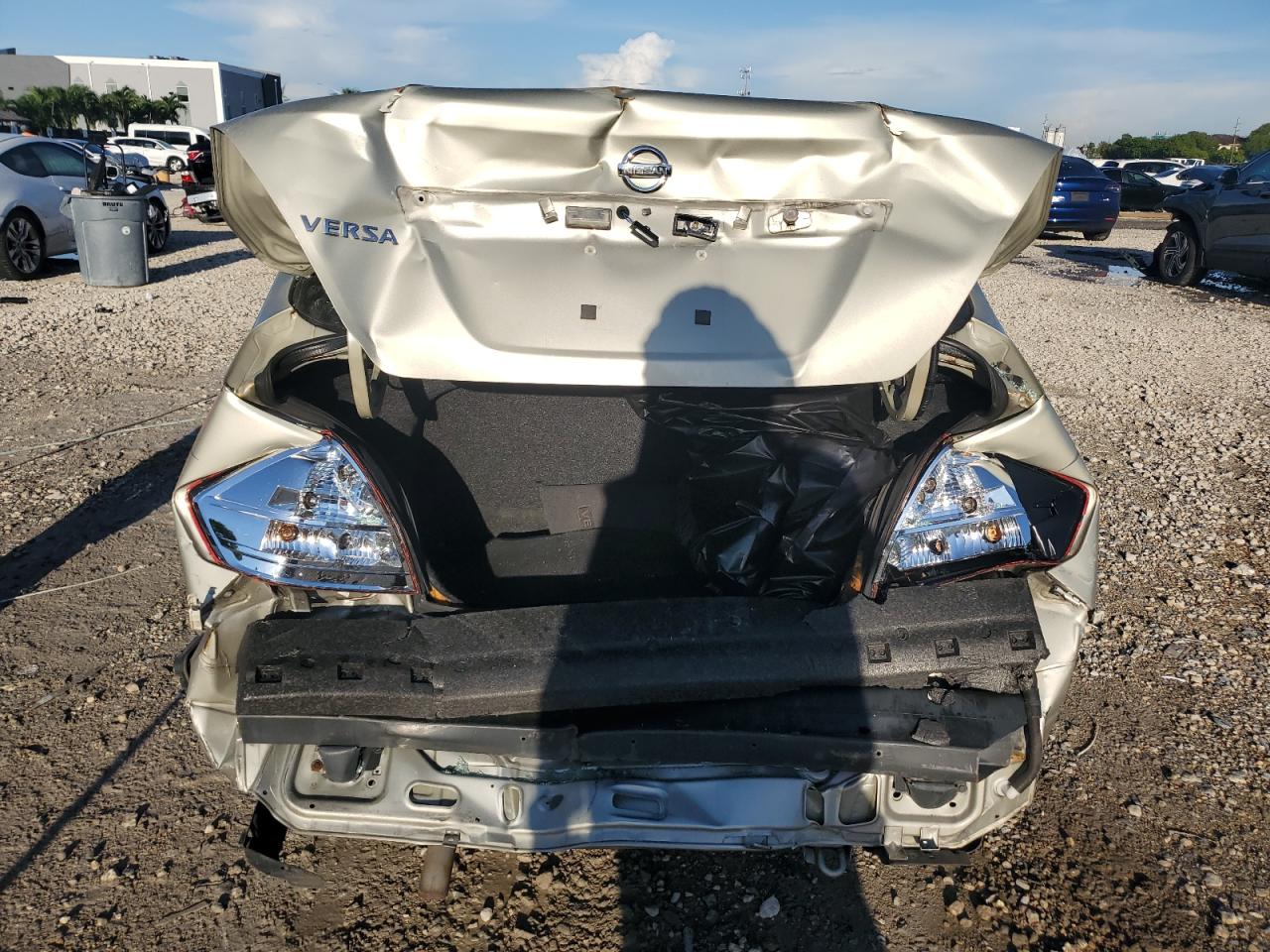 2008 Nissan Versa S VIN: 3N1BC11E68L447045 Lot: 80164665