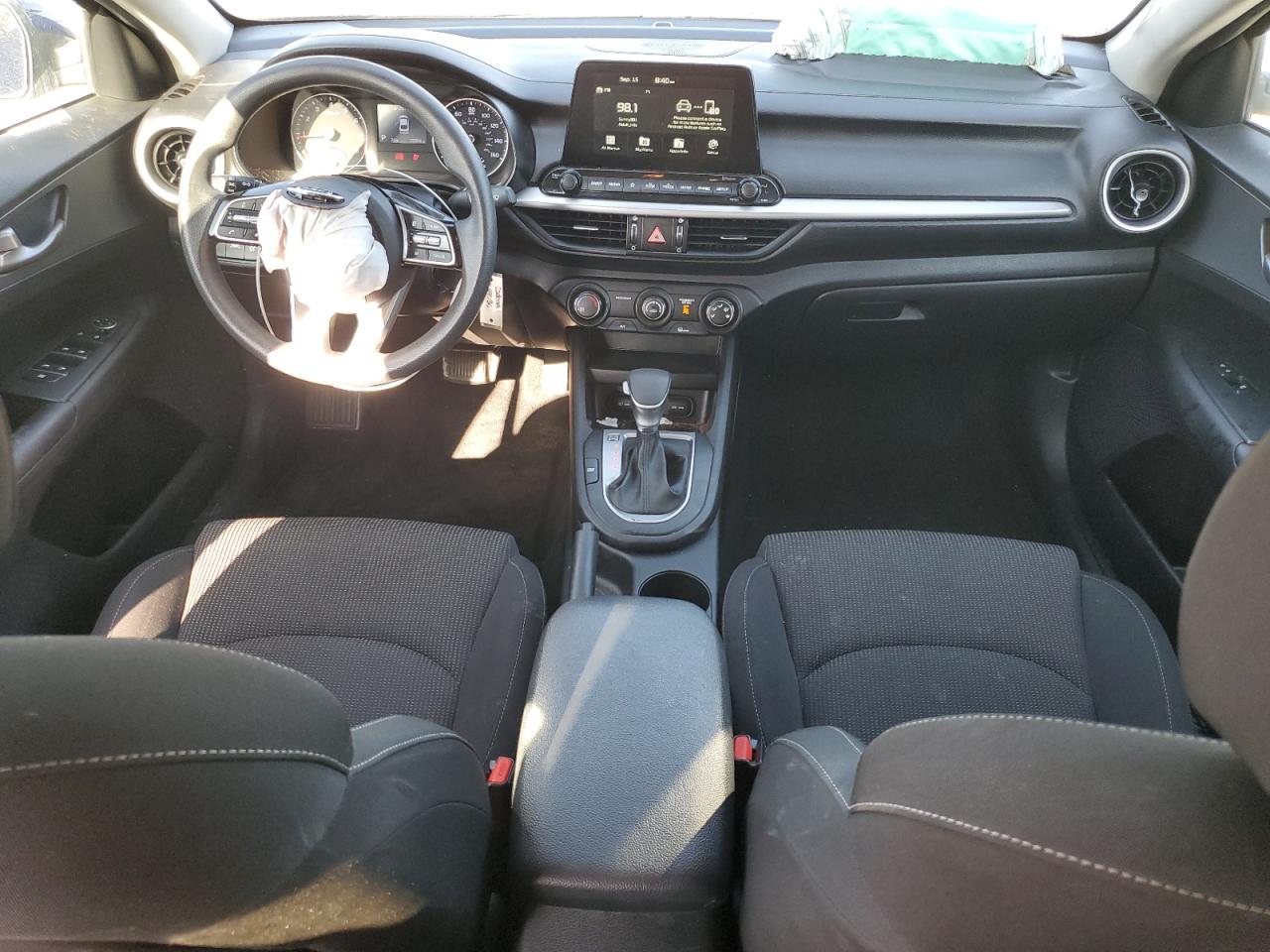 2021 Kia Forte Fe VIN: 3KPF24AD9ME285727 Lot: 80581635