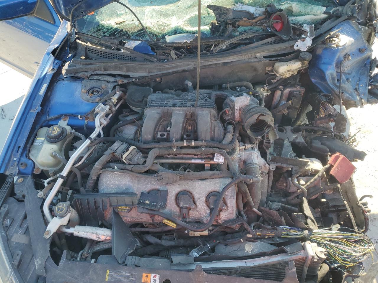 2011 Ford Fusion Sport VIN: 3FAHP0KC6BR164545 Lot: 81033165