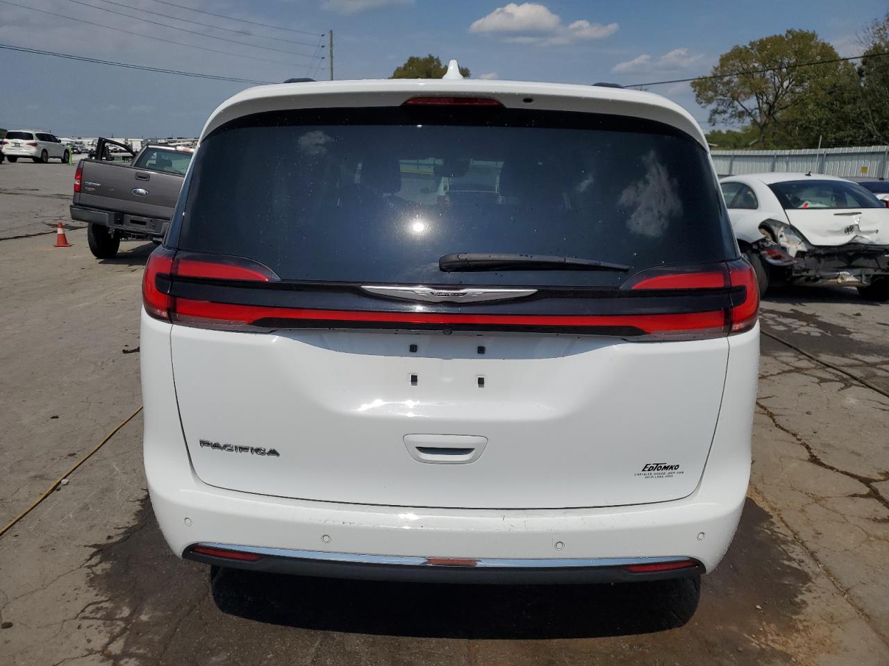 2022 Chrysler Pacifica Touring L VIN: 2C4RC1BG0NR150850 Lot: 72022315