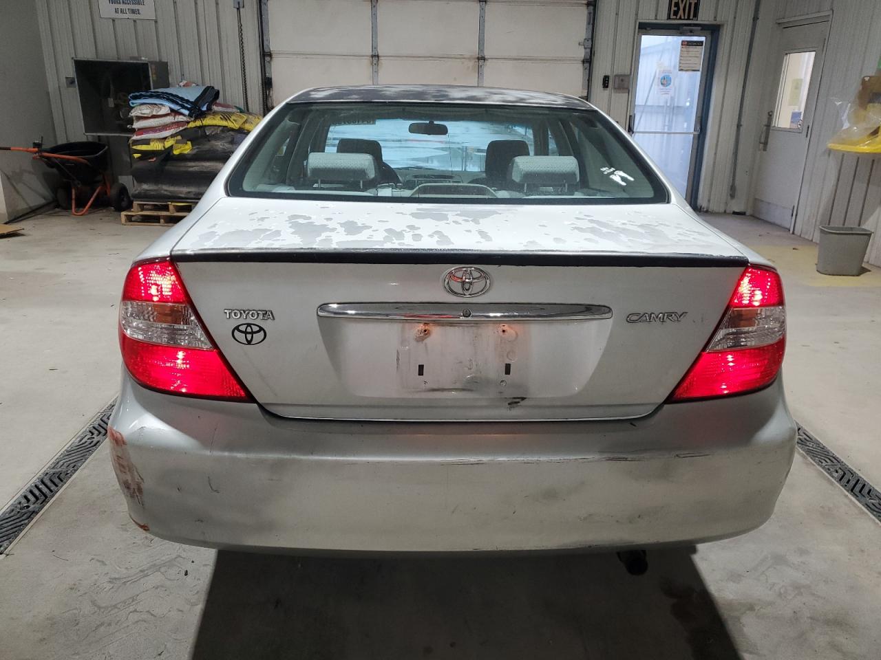 2003 Toyota Camry Le VIN: 4T1BE32KX3U729691 Lot: 84183735