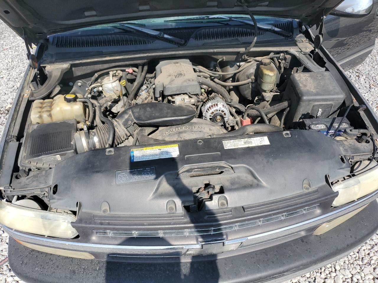 2000 Chevrolet Silverado C1500 VIN: 1GCEC19TXYZ134487 Lot: 71546575