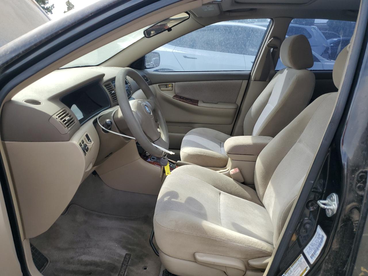 2005 Toyota Corolla Ce VIN: 1NXBR32E25Z546464 Lot: 81262575