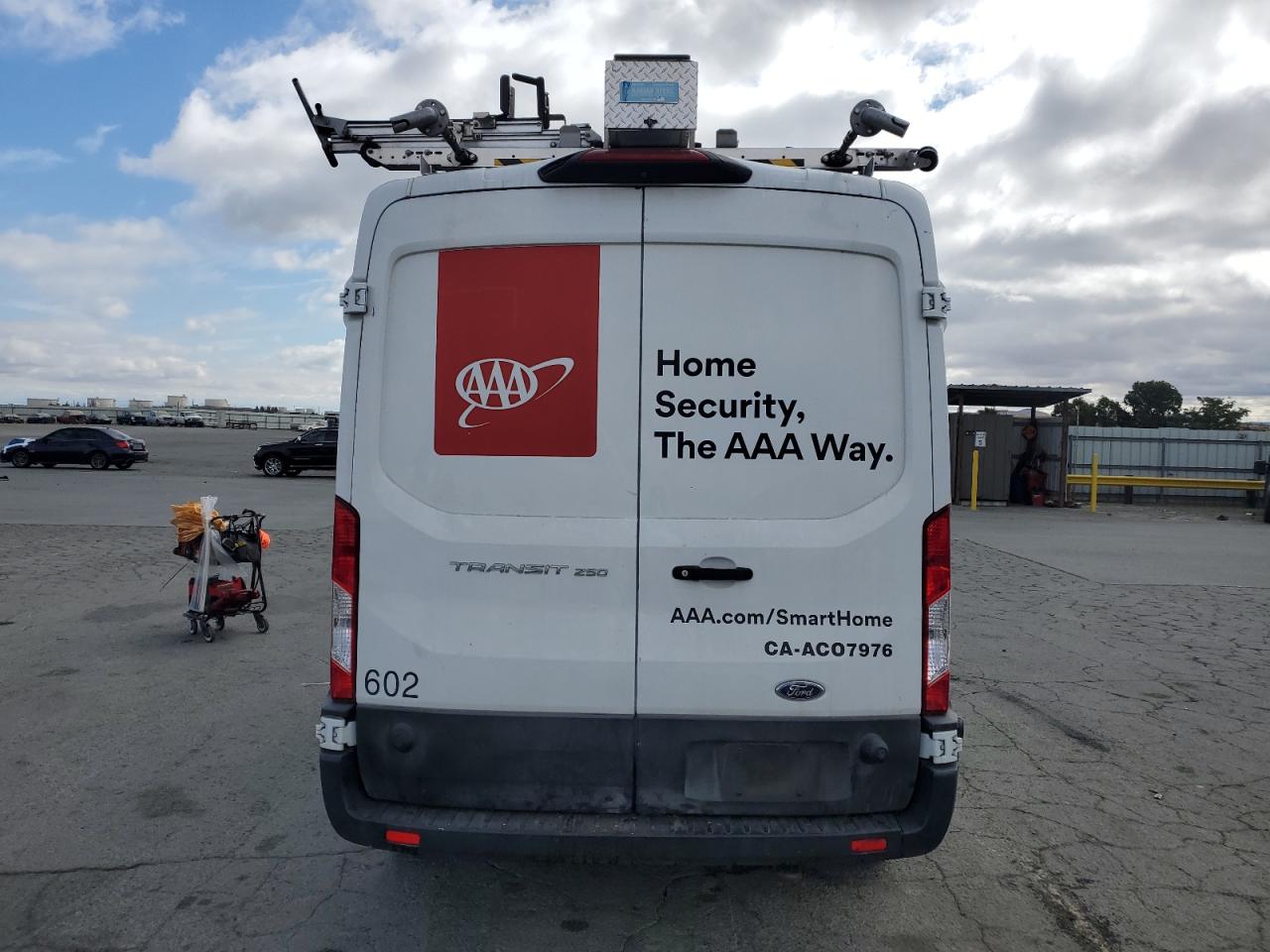 2019 Ford Transit T-250 VIN: 1FTYR2CM0KKA36233 Lot: 84524395