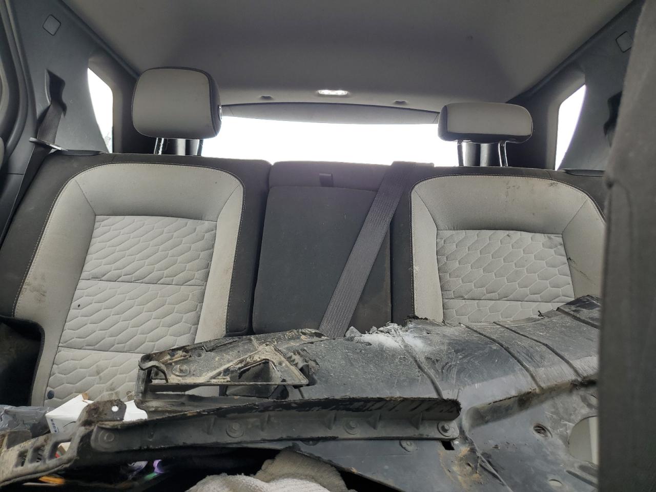 2018 Chevrolet Equinox Ls VIN: 2GNAXHEV9J6199004 Lot: 84241655