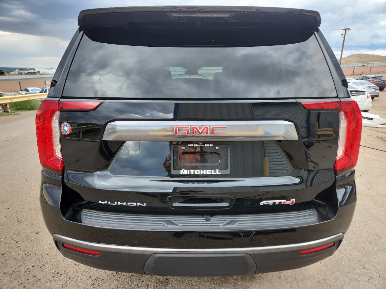 2023 GMC Yukon Xl K1500 At4 VIN: 1GKS2HKD3PR513478 Lot: 71906825