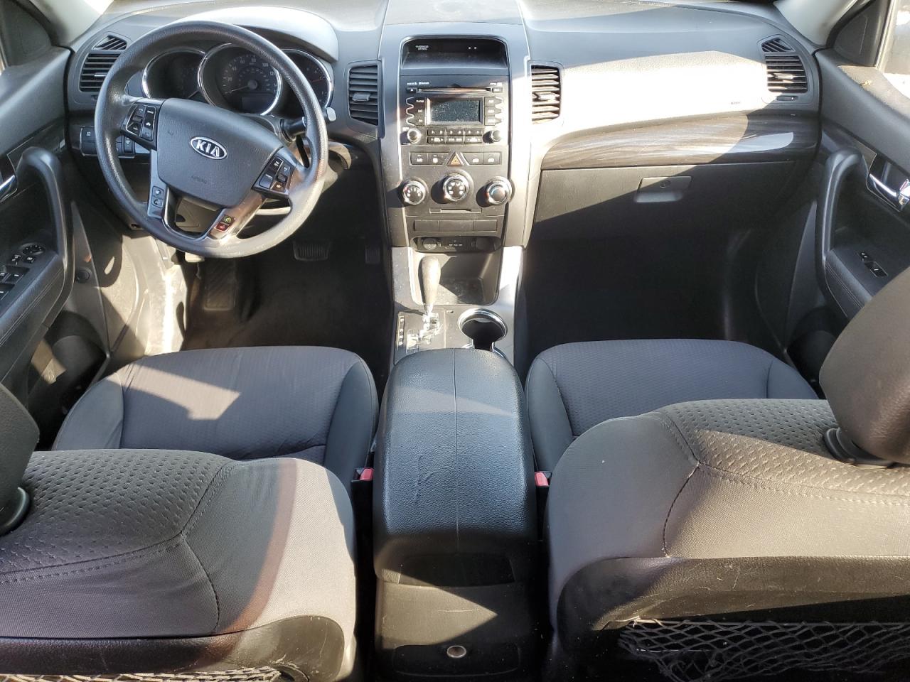 2012 Kia Sorento Base VIN: 5XYKT3A1XCG286771 Lot: 81860115